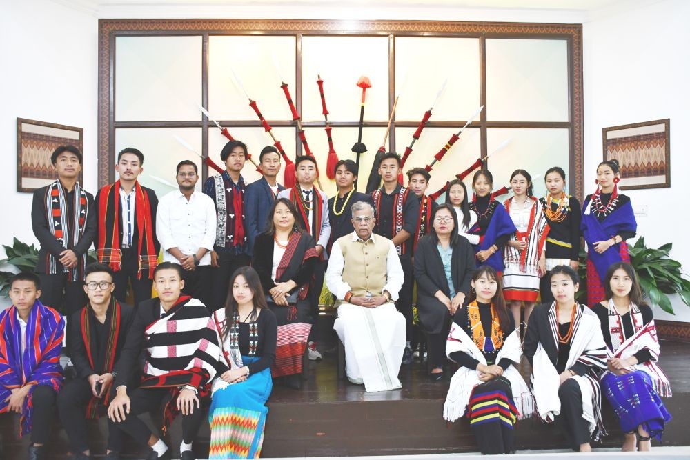 Governor of Nagaland La. Ganesan with the SEIL delegates at Dr Imkongliba Hall, Raj Bhavan on March 27. (Photo Courtesy: PRO Raj Bhavan)